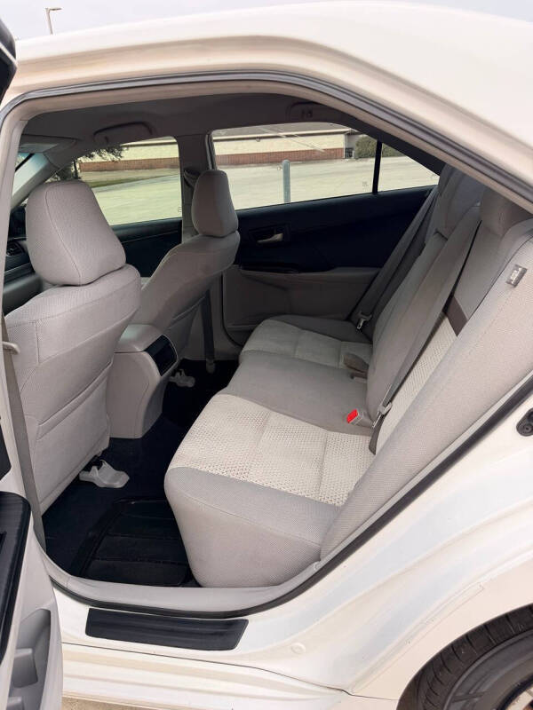 2013 Toyota Camry LE