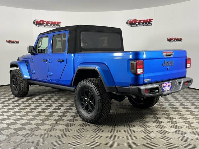 2022 Jeep Gladiator Willys