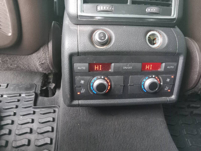 2011 Audi Q7 3.0T quattro S line Prestige