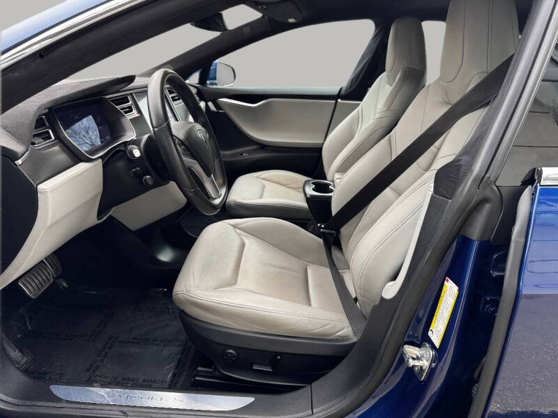 2016 Tesla Model S