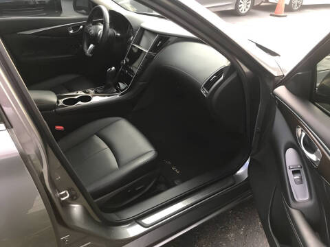 2018 Infiniti Q50 3.0T Luxe