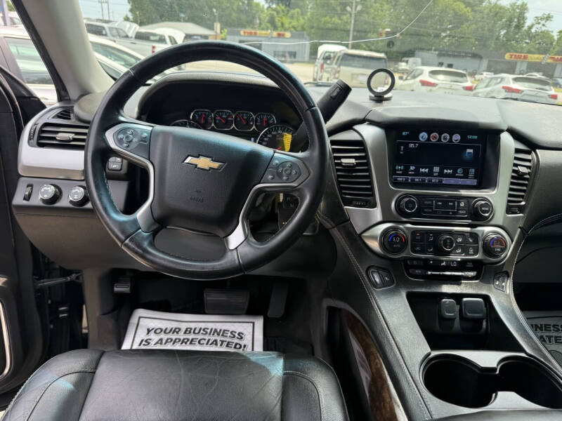 2018 Chevrolet Suburban LT