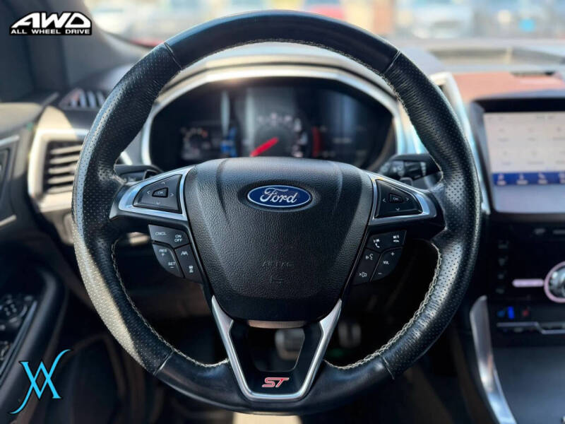 2020 Ford Edge ST