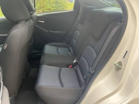 2017 Toyota Yaris iA