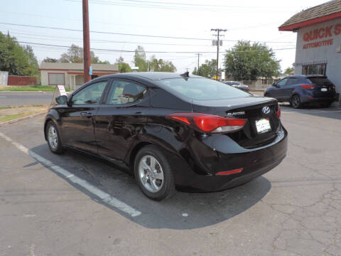 2014 Hyundai Elantra SE