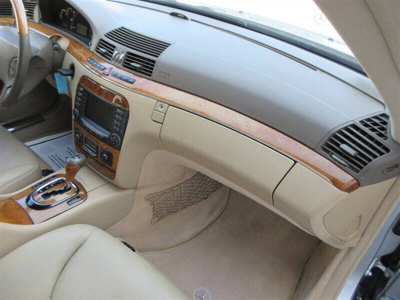2006 Mercedes-Benz S-Class S 500 4MATIC