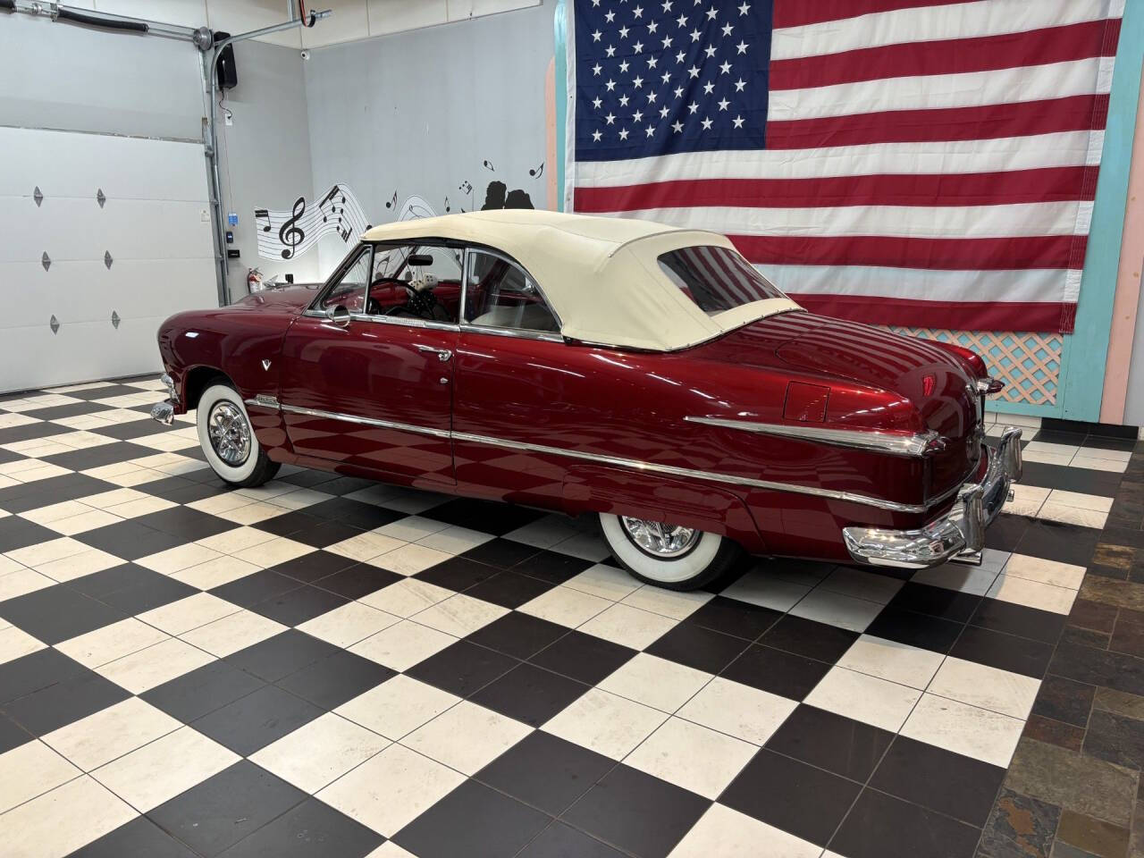1951 Ford Custom 37