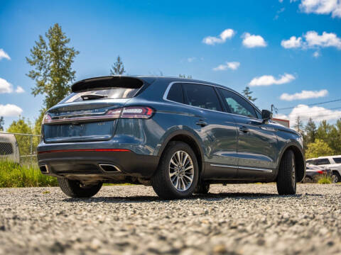 2019 Lincoln Nautilus Select