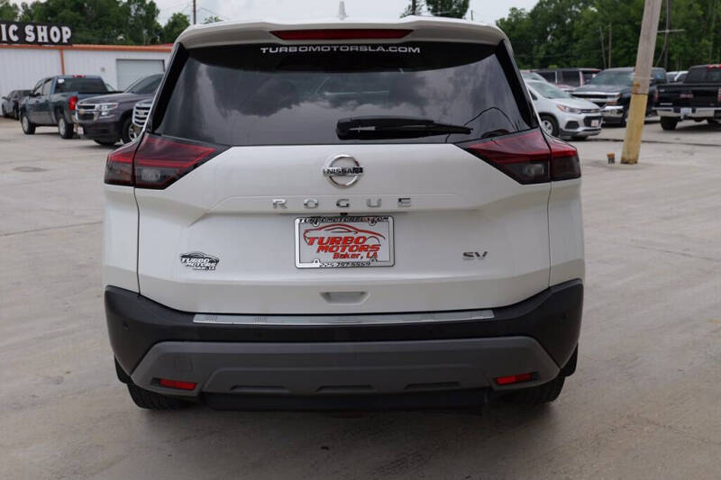 2021 Nissan Rogue SV