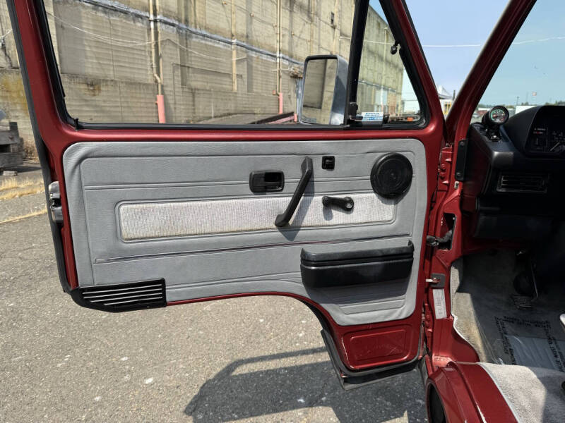 1988 Volkswagen Vanagon Camper