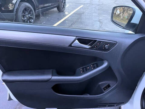 2016 Volkswagen Jetta 1.8T Sport