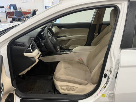 2018 Toyota Camry LE