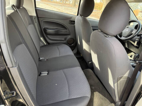 2017 Mitsubishi Mirage ES