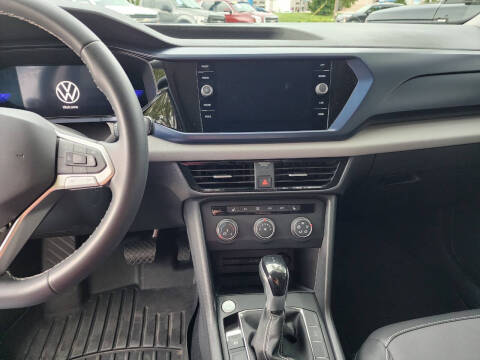 2022 Volkswagen Taos SE 4Motion