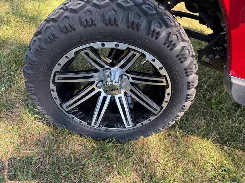 2023 E-Z-GO TXT
