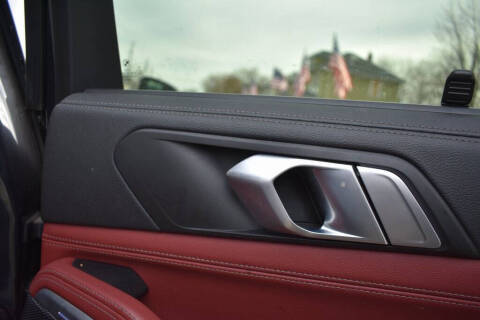 2022 BMW X6 xDrive40i