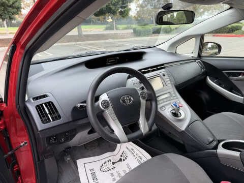 2013 Toyota Prius Three