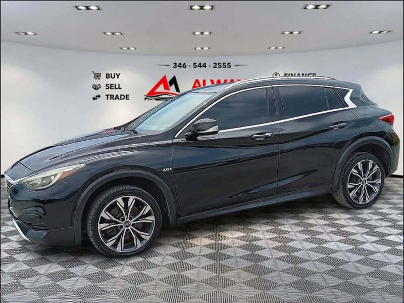 2017 Infiniti QX30 Luxury