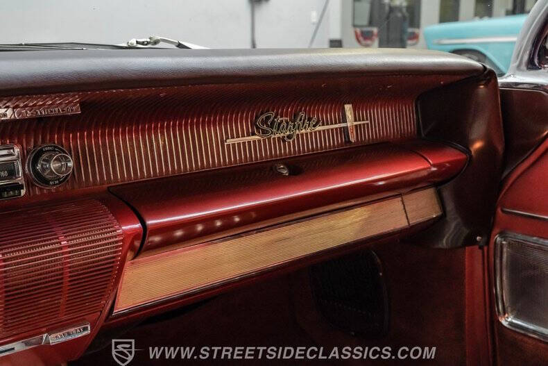 1961 Oldsmobile Starfire