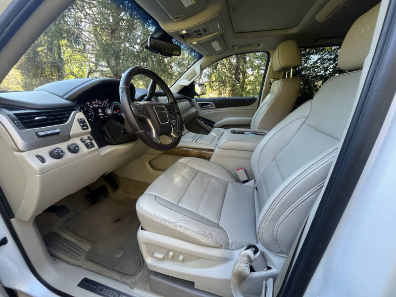 2017 GMC Yukon XL Denali