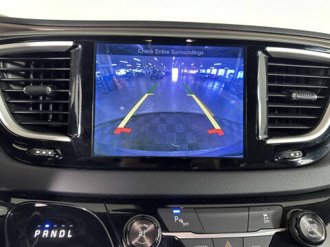 2017 Chrysler Pacifica Touring