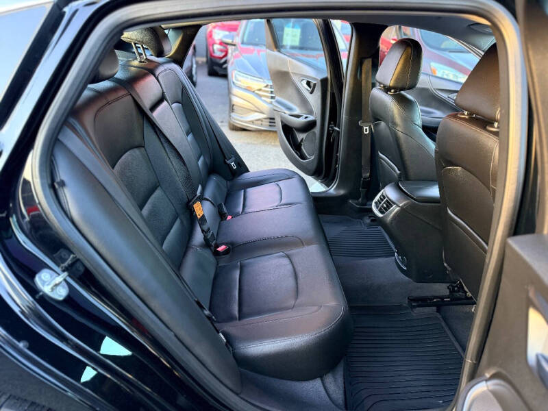 2017 Chevrolet Malibu LT