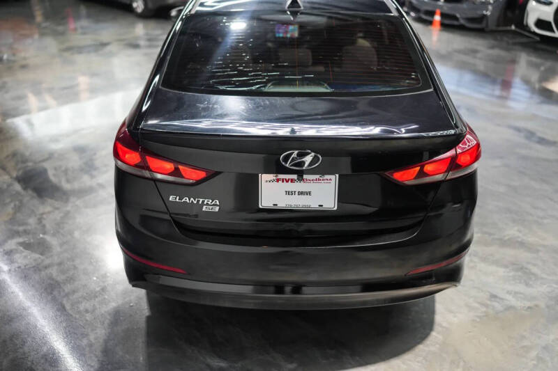 2017 Hyundai Elantra