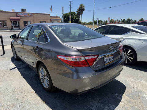 2016 Toyota Camry SE