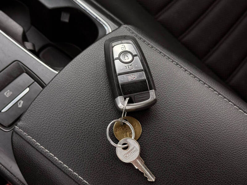 2019 Ford Fusion Hybrid SE