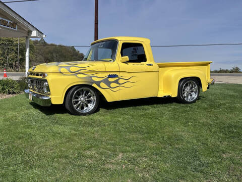 1965 Ford F-100 Pickup Truck