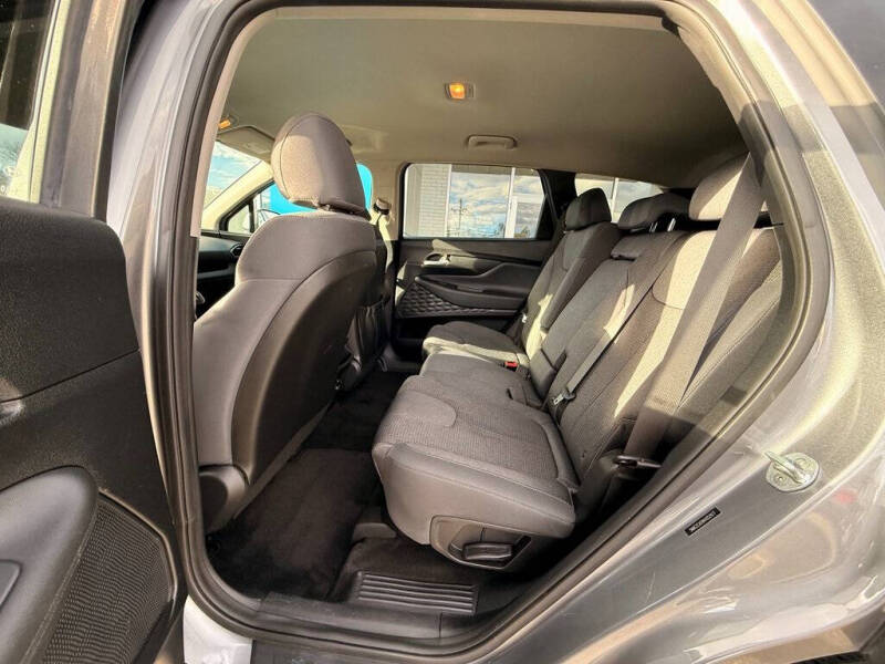 2019 Hyundai Santa Fe SE 2.4L
