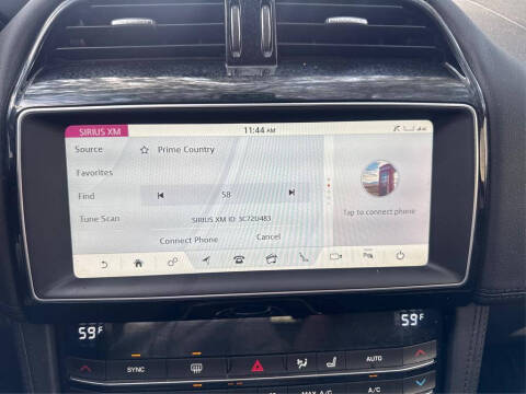 2020 Jaguar F-PACE 25t Prestige