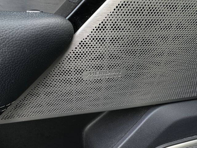 2019 Land Rover Range Rover Velar P340 R-Dynamic SE