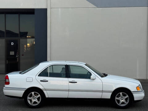 1995 Mercedes-Benz C-Class C 220