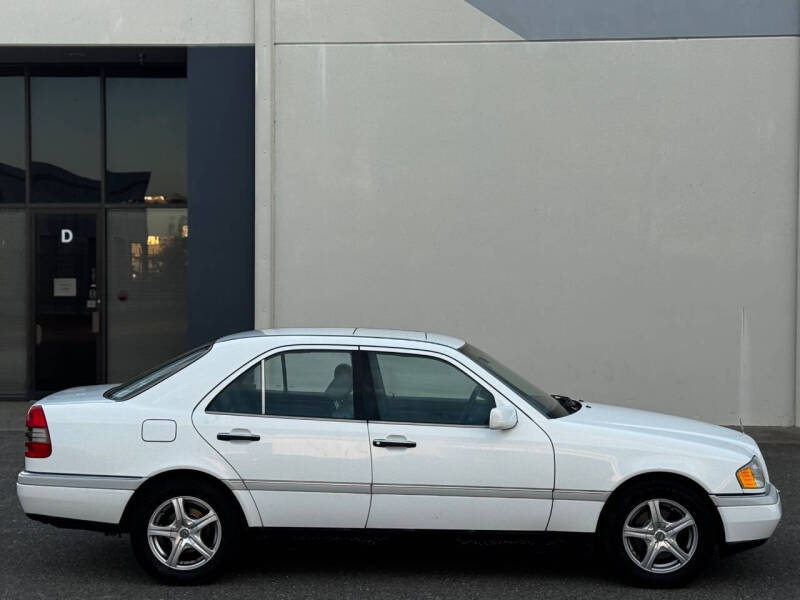 1995 Mercedes-Benz C-Class C 220