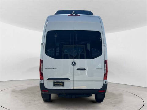 2024 Mercedes-Benz Sprinter 2500
