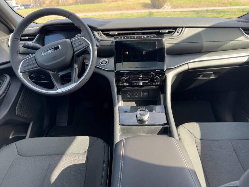 2026 Jeep Grand Cherokee Laredo X
