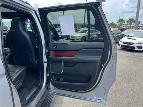 2022 Lincoln Navigator L Reserve