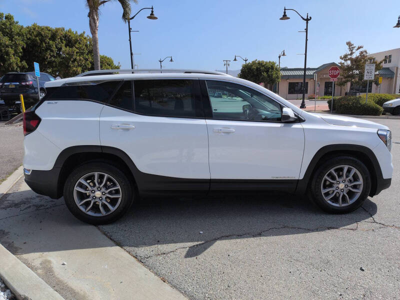 2024 GMC Terrain SLT