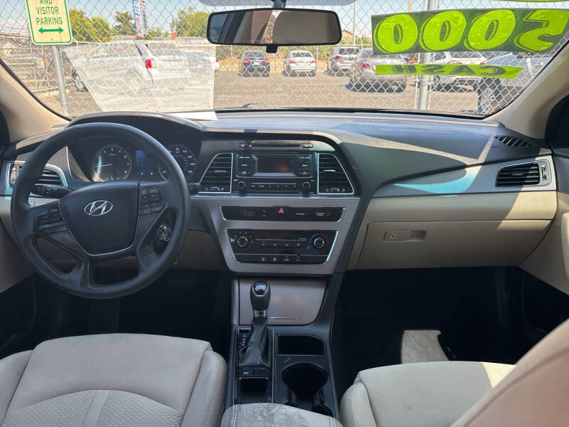 2015 Hyundai Sonata SE