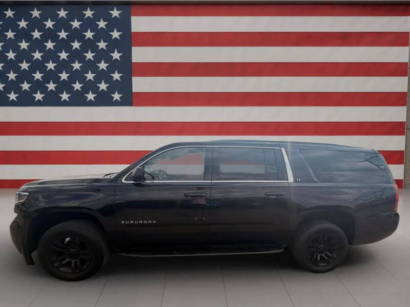 2017 Chevrolet Suburban LT