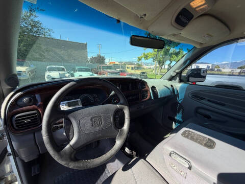 1998 Dodge Ram 3500 Laramie SLT