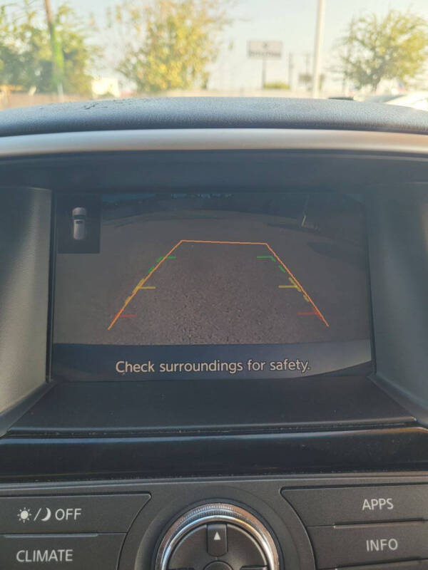 2020 Nissan Pathfinder S