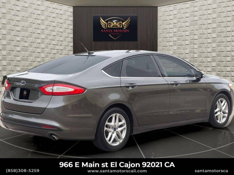 2015 Ford Fusion SE
