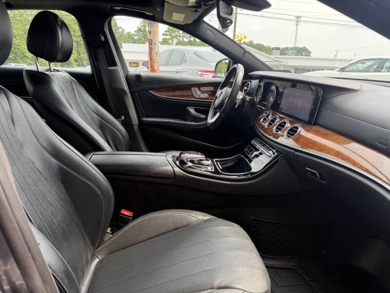 2017 Mercedes-Benz E-Class E 300 4MATIC