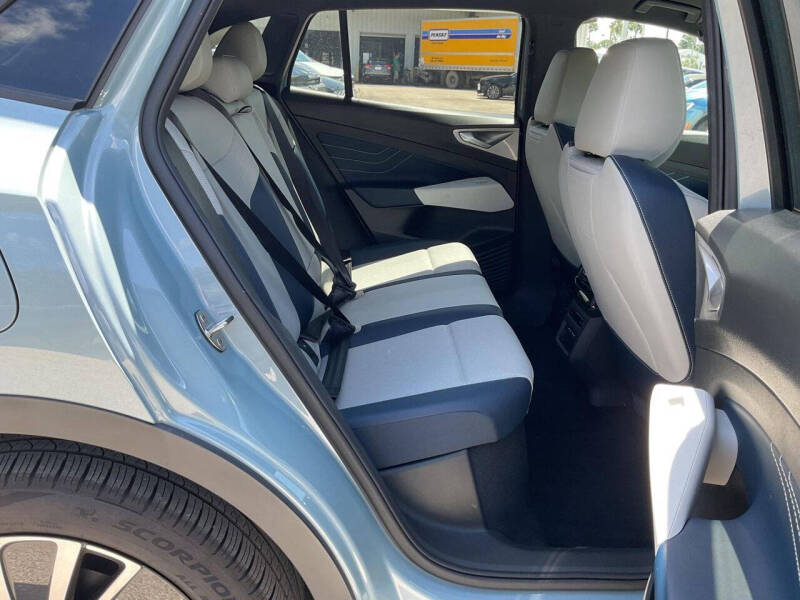 2023 Volkswagen ID.4 Pro S Plus