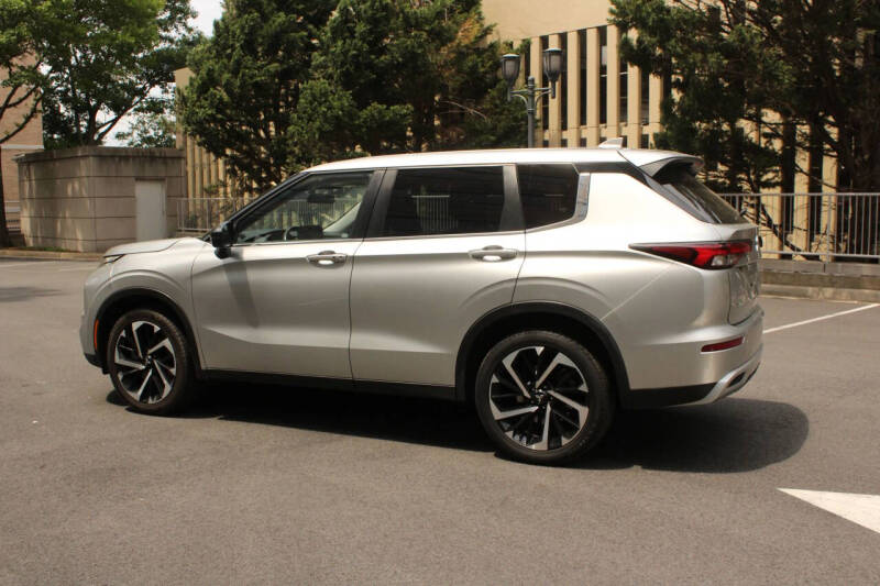 2022 Mitsubishi Outlander