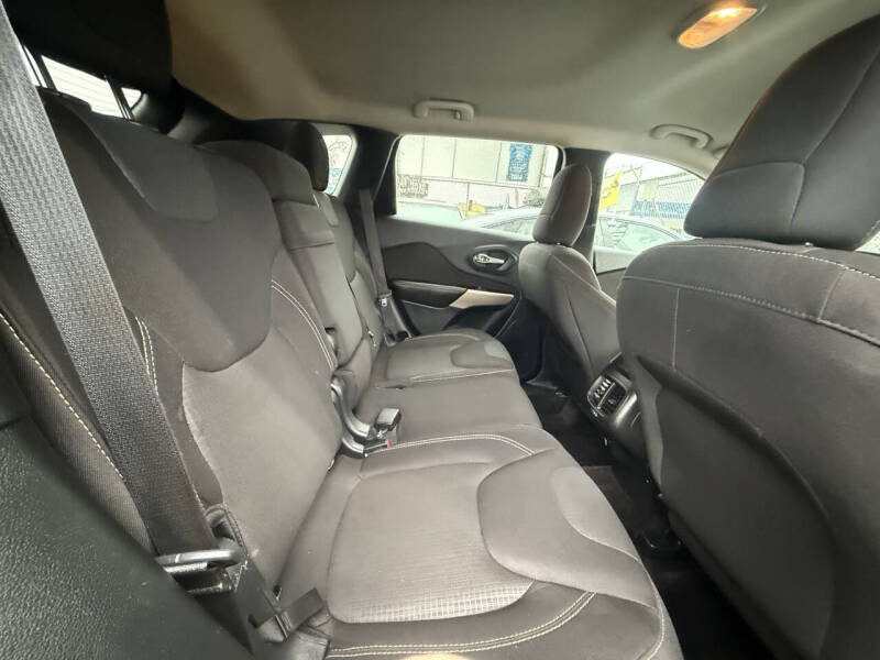 2017 Jeep Cherokee Latitude