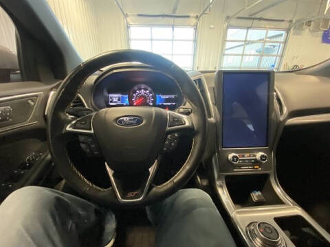 2022 Ford Edge ST