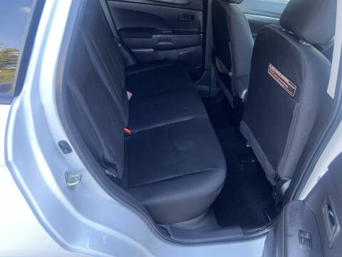 2015 Mitsubishi Outlander Sport ES